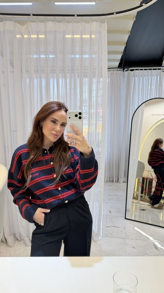 Lacivert-kırmızı ince çizgili hırka